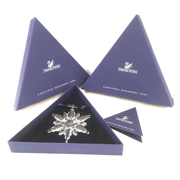2006 Swarovski CRYSTAL SNOWFLAKE ORNAMENT